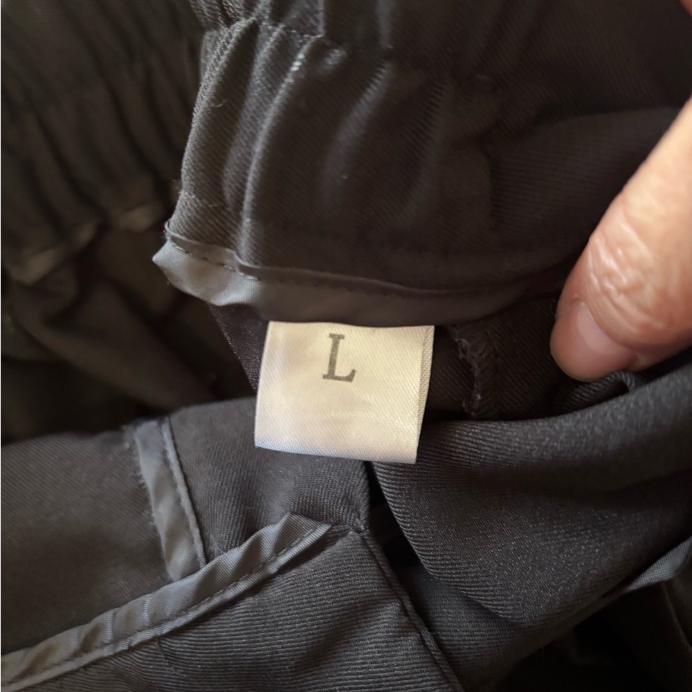 3/$20 Elegant Black High Rise Wide Leg Cropped Pants - Picture 3 of 4